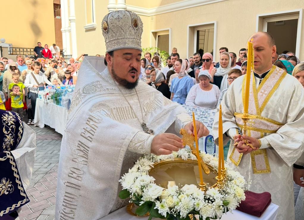 Праздник Крещения Господа и Спасителя нашего Иисуса Христа - Святое Богоявление.