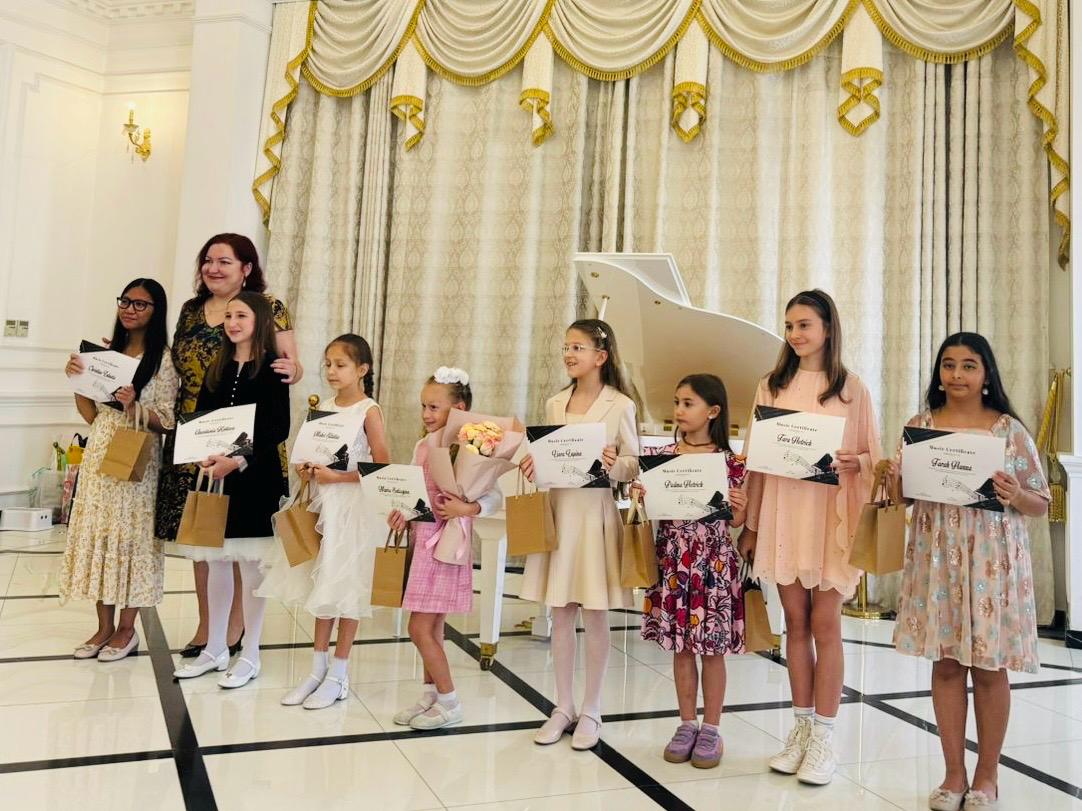 Фортепианный концерт воспитанников класса Анны Федоренко.