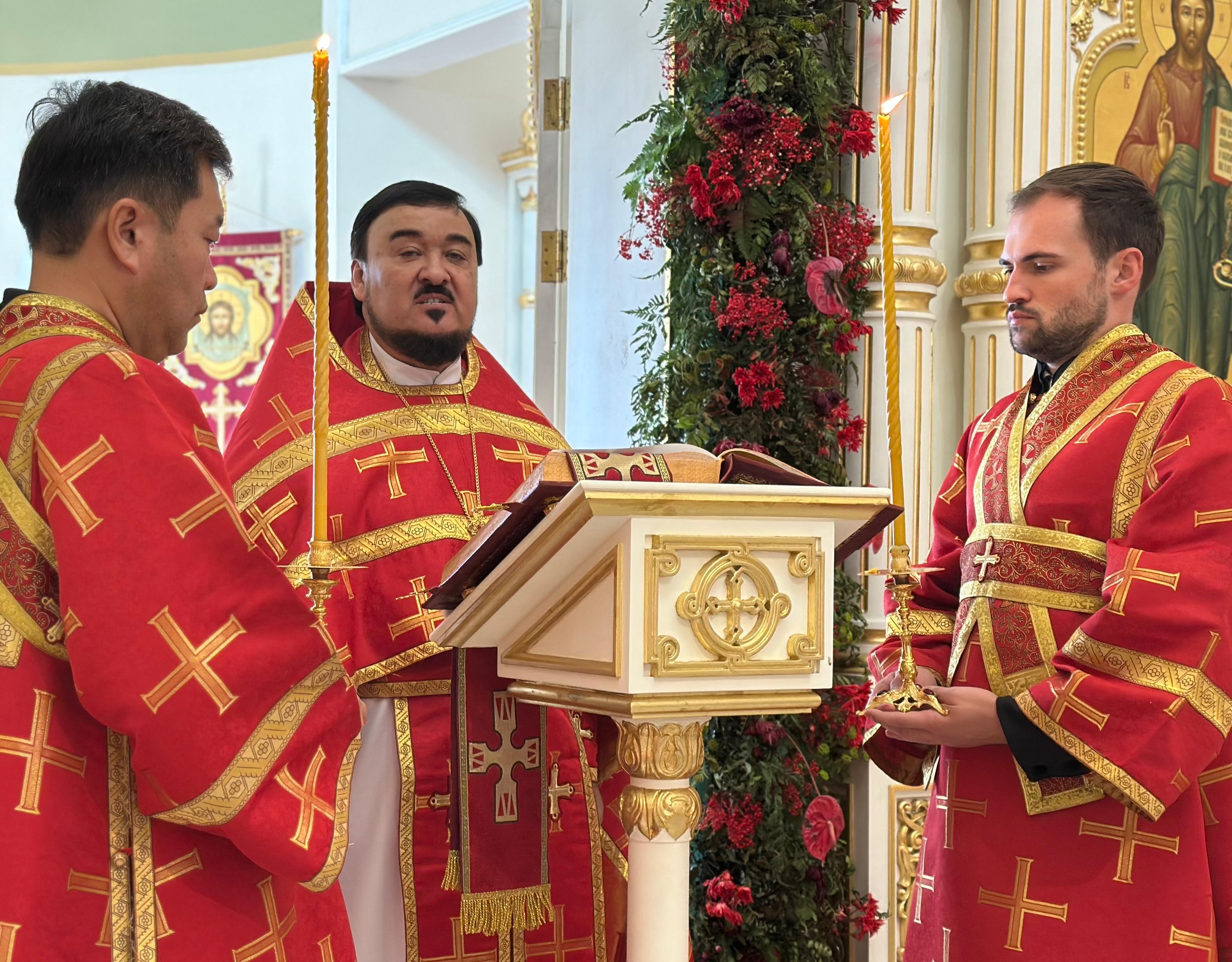 Неделя 3-я по Пасхе, память святых жен-мироносиц.