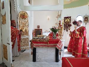 Литургия в пятницу Светлой седмицы в храме апостола Филиппа в ОАЭ 