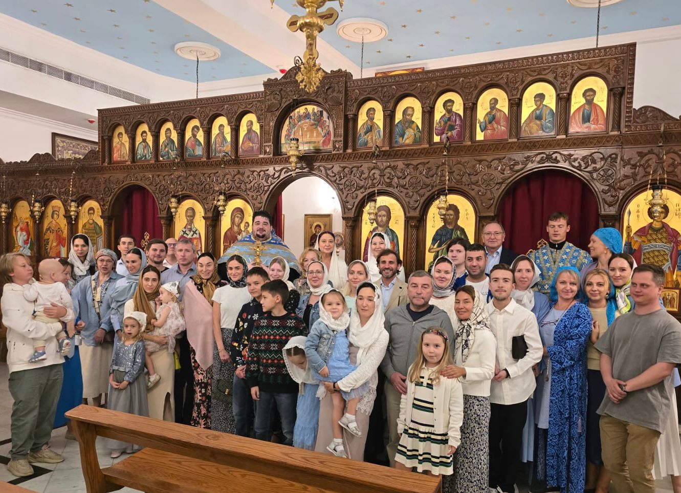 Богослужение в эмирате Абу-Даби в праздник Введения во храм Пресвятой Богородицы.  