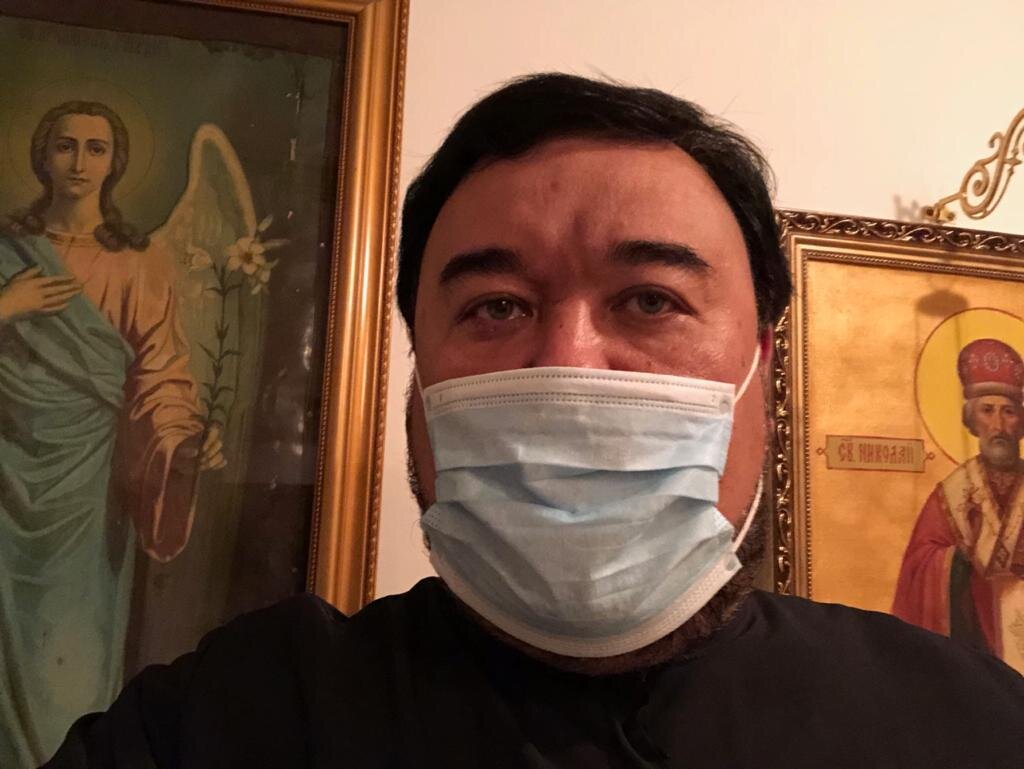 Временно из-за коронавируса в храме св. апостола Филиппа приостанавливаются богослужения.