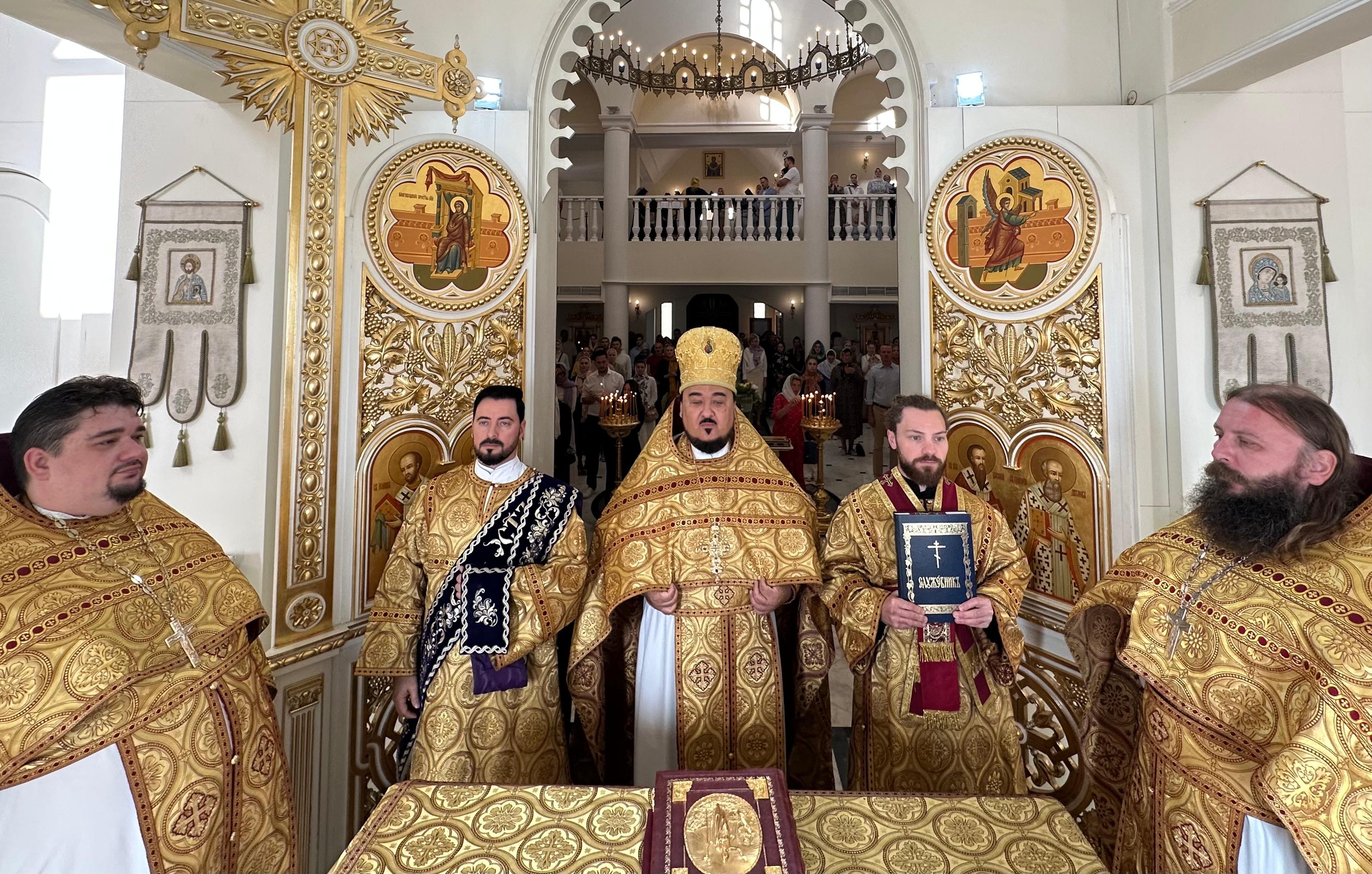 День памяти Зачатия праведною Анною Пресвятой Богородицы.