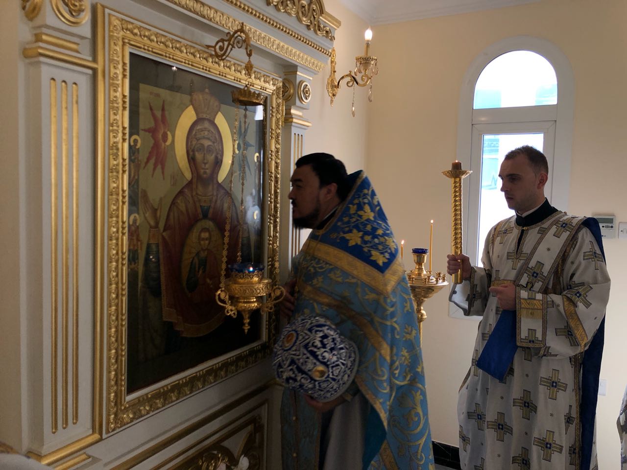 День памяти образа Божией Матери «Знамение». 