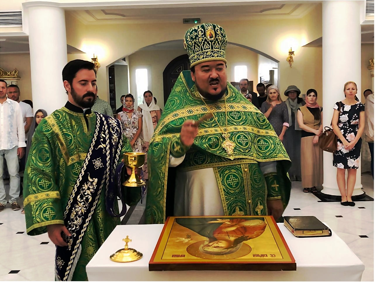 Освящение новой иконы святой великомученицы Ирины в храме св.апостола Филиппа.