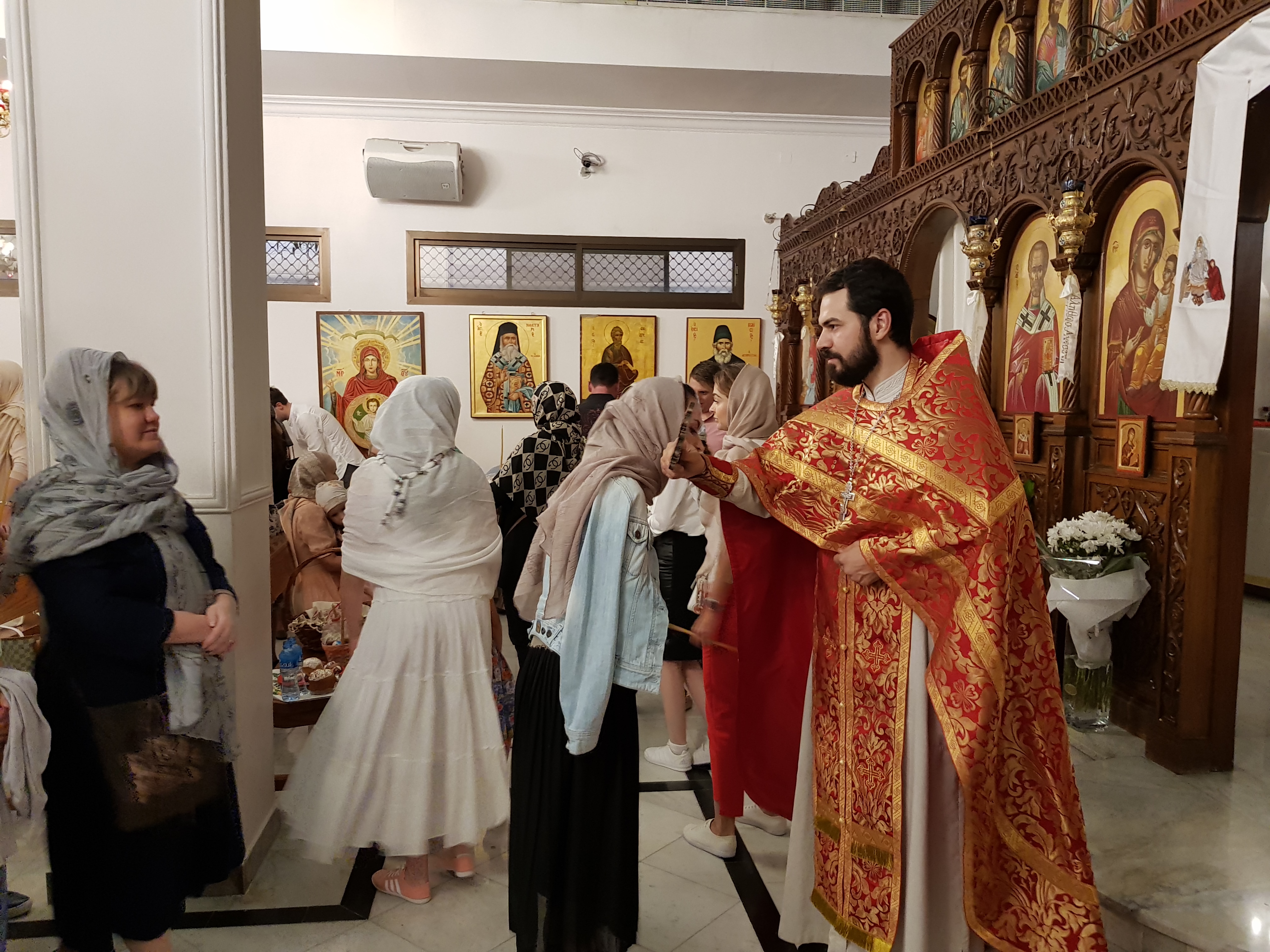 Пасхальное богослужение в Абу-Даби