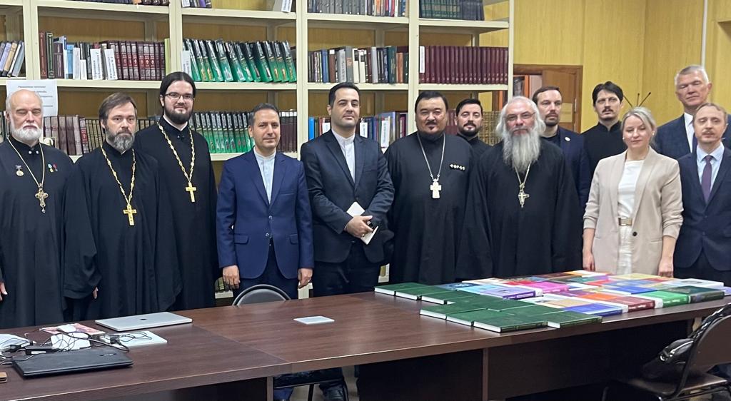 Архимандрит Александр (Заркешев) принял участие в XXll международной научно-богословской конференции в г.Казань.
