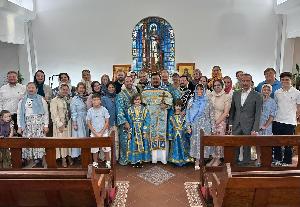 В Королевстве Бахрейн состоялось богослужение в честь праздника Иверской иконы Божией Матери. 