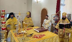 Архимандрит Александр послужил в Свято-Троице-Георгиевском монастыре. 