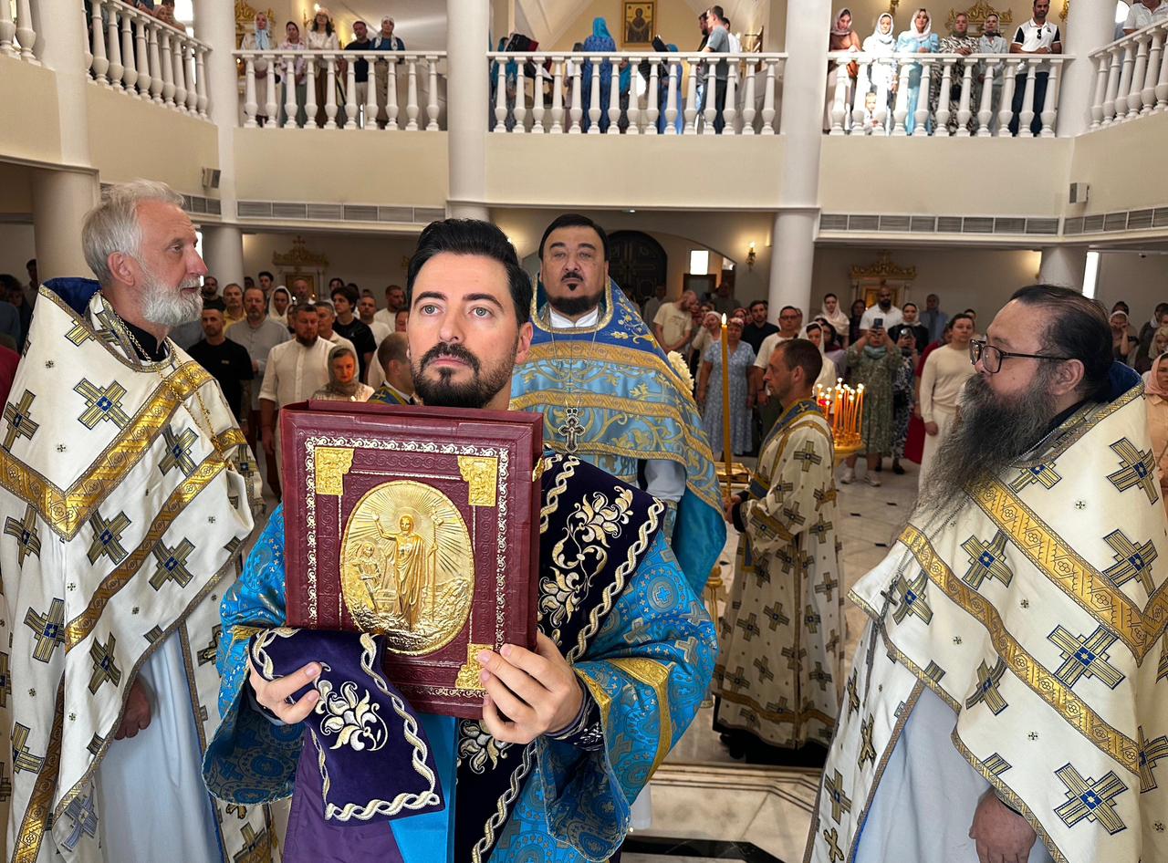 День памяти Иверской иконы Божией Матери. 