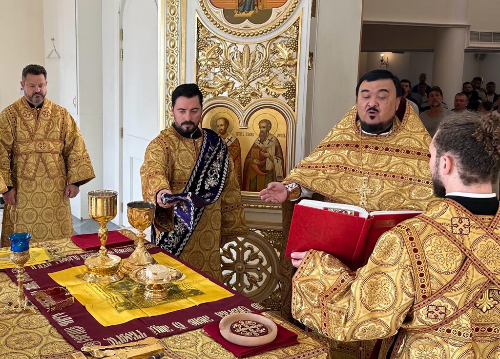 День памяти святителя Геннадия, архиепископа Новгородского.