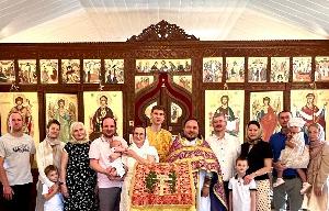 В Пакистане прошло богослужение в праздник Воздвижения Креста Господня.