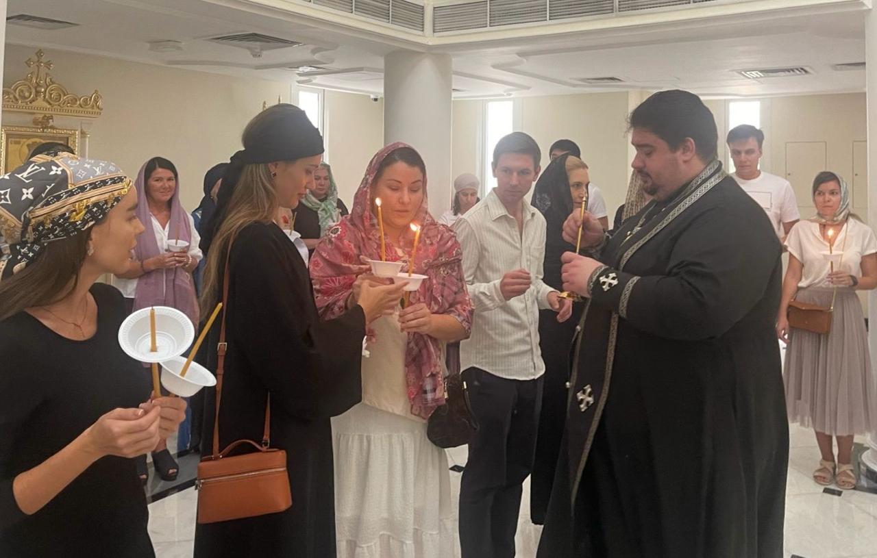 Таинство Елеосвящения прошло в храме святого апостола Филиппа.