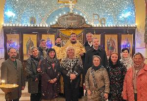 Престольный праздник в Тегеране, Иран.