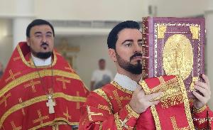 День памяти преподобного Феодосия, игумена Киево-Печерского.