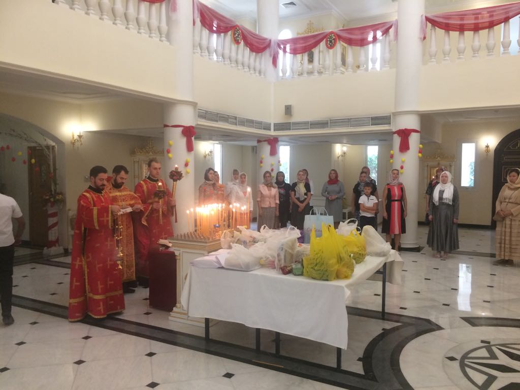 Радоница - поминовение усопших.