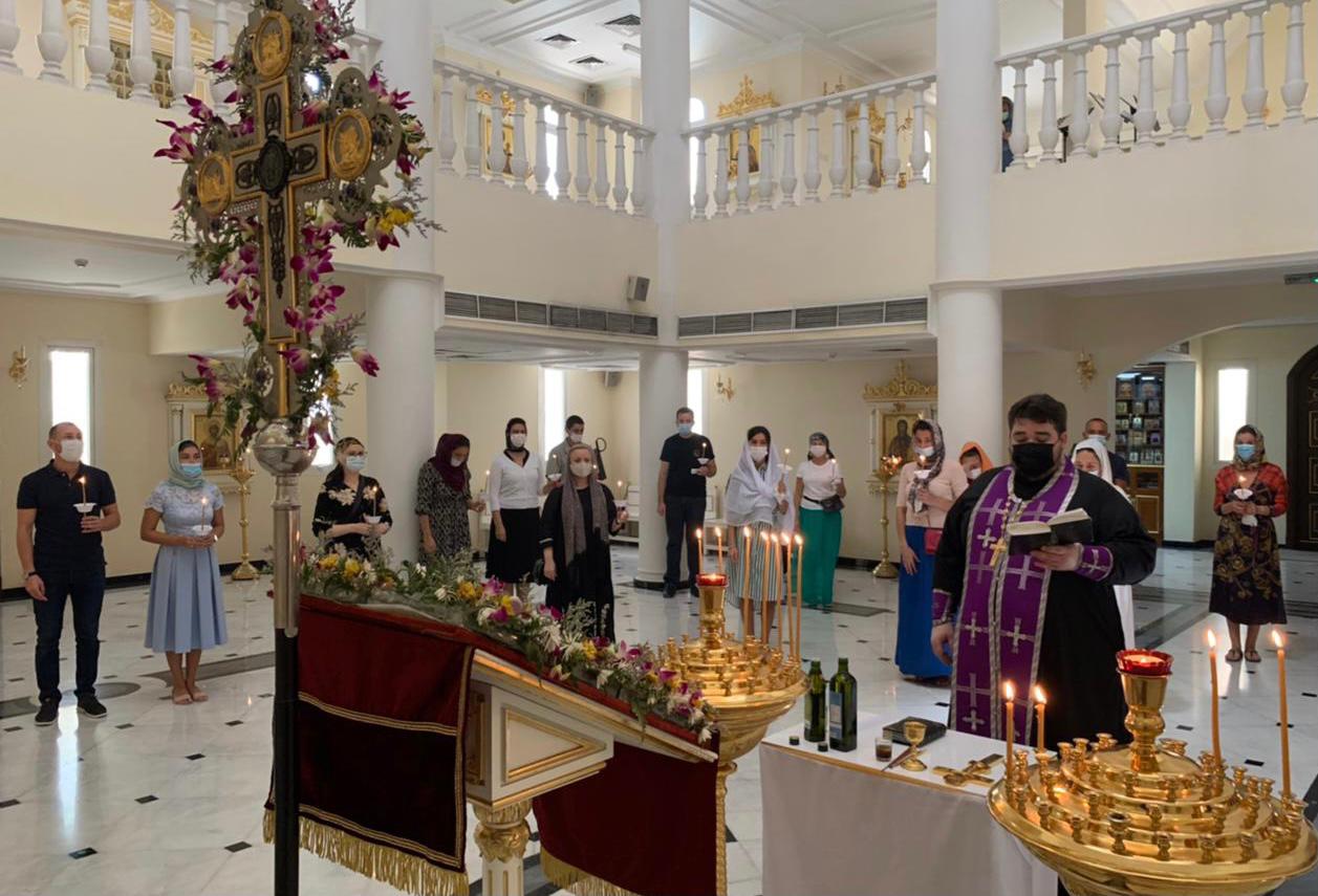 Таинство Елеосвящения совершено в храме святого апостола Филиппа в Шардже,