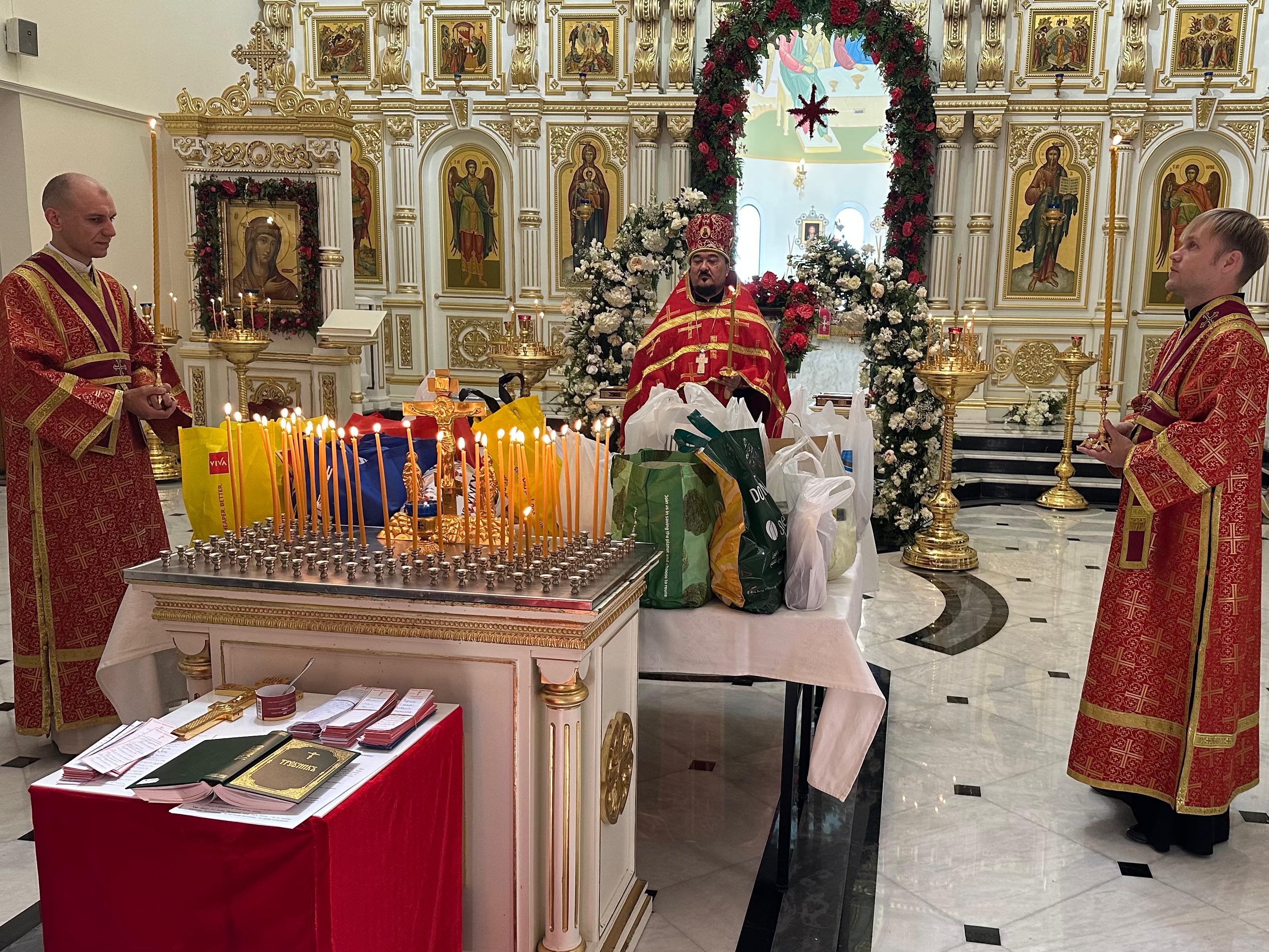 День пасхального поминовения усопших (Радоница). 